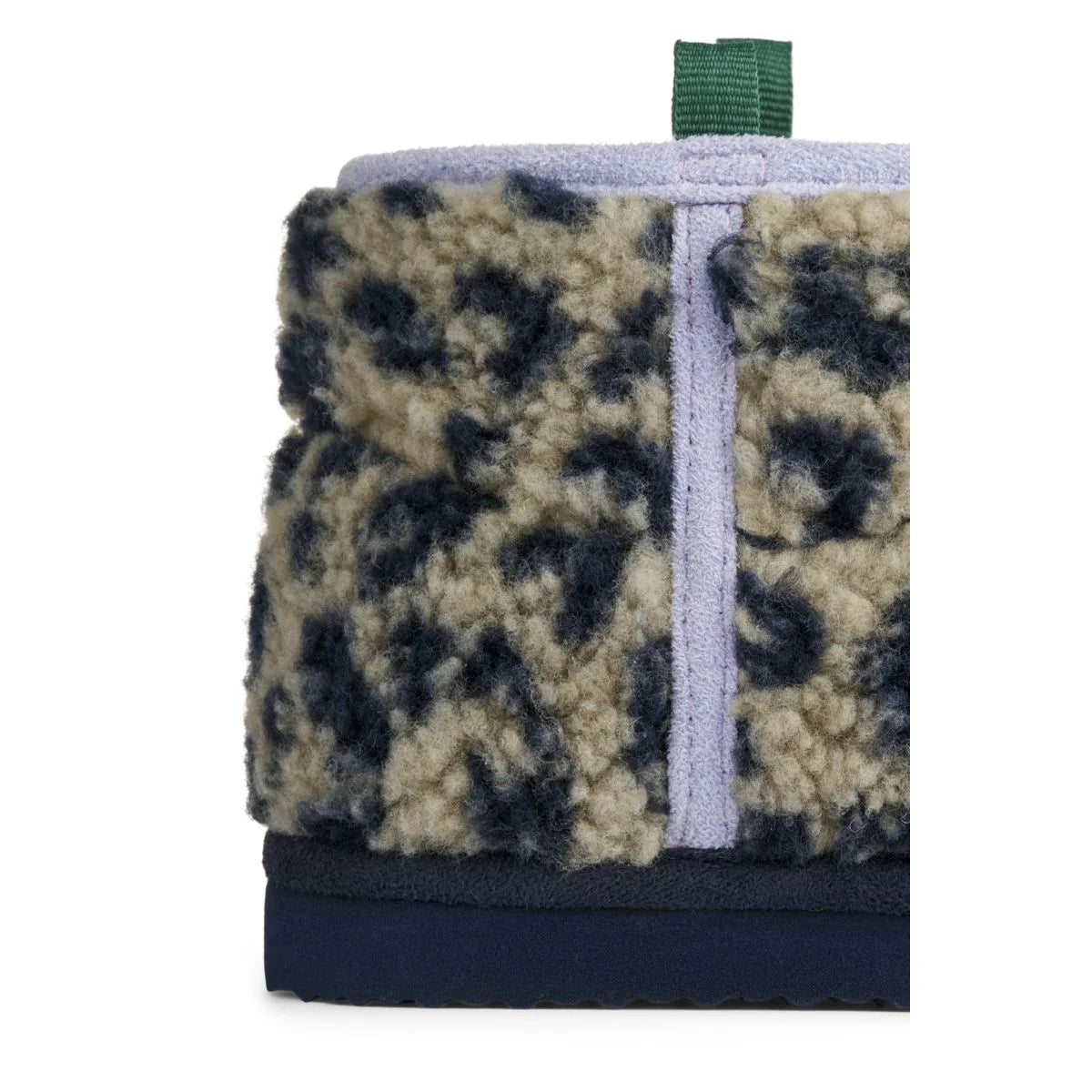 Beige und schwarze leopardmuster-shearling-bootie albi pile boot leo mist mit lila reißverschluss und grünem stoffschlaufe