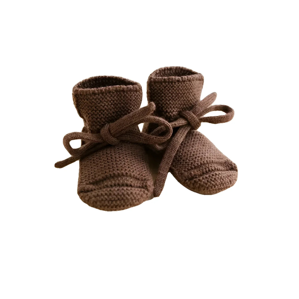 Braune Strick-Babybooties mit Bindebändern für empfindliche Babyhaut, Mocha Booties