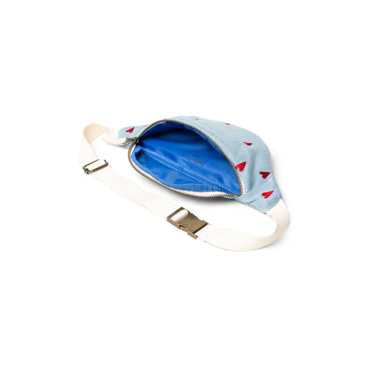 Hellblaues, herzgemustertes Fanny Pack im Denim Mini Fanny Pack Design