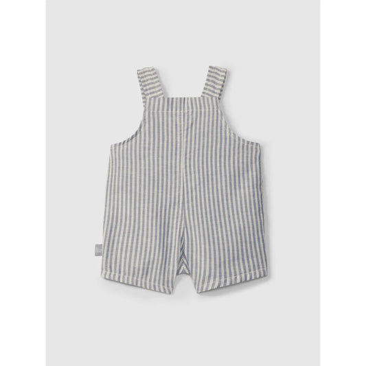 Gestreifte Latzshorts in Indigo aus weichem blauen Stoff, nachhaltige Babykleidung Schweiz