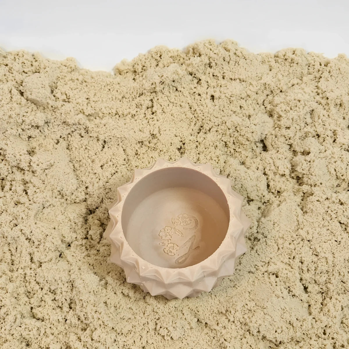 Mini-Spielzeugschale Diamant aus rosa Keramik mit floralem Relief für Magic Sand