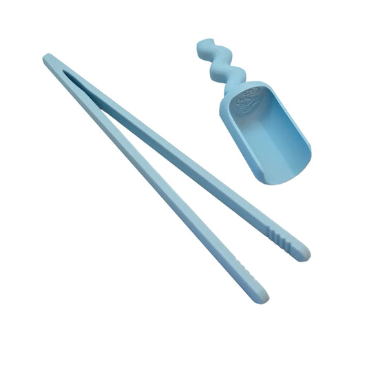 Light blue silicone kitchen utensil set with twisted handle tongs and scoop ideal for ökologische baby- & kinderprodukte
