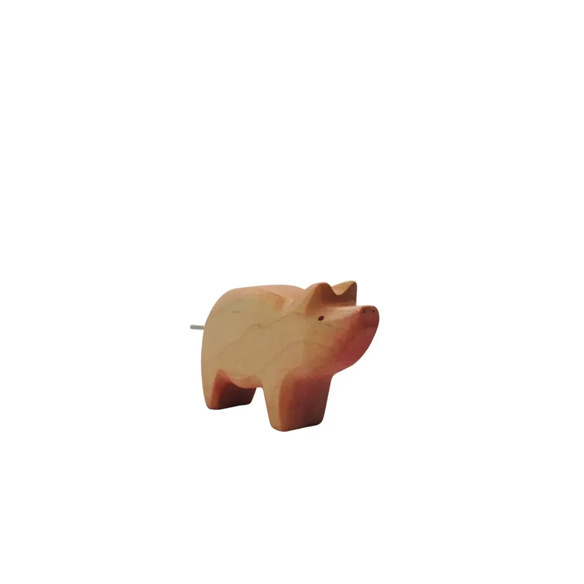 Kleines hellbraunes Holzschwein mit Drahtschwanz als Dekorationsfigur