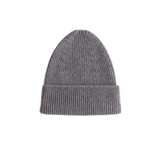 Grauer Strickbeanie mit Rippstruktur, Modell Adult Beanie Fonzie von Otter