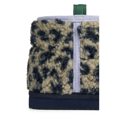 Beige und schwarze leopardmuster-shearling-bootie albi pile boot leo mist mit lila reißverschluss und grünem stoffschlaufe
