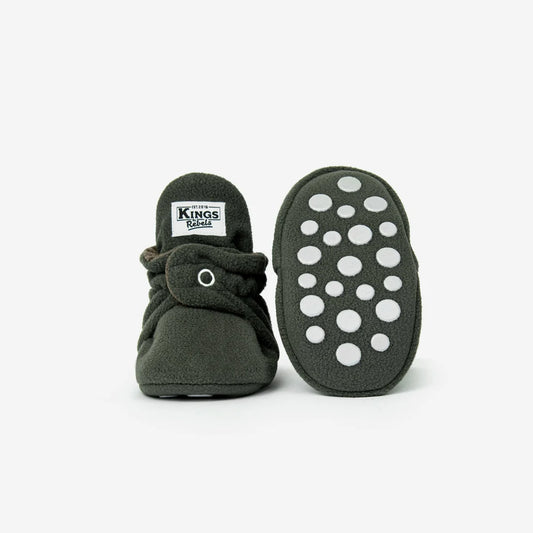 Kings & Rebels Booties Fleece Gripper 12-24 Monate in Olive
