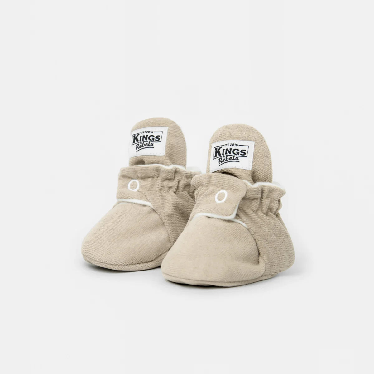 Beige Babystiefel mit elastischen Knöcheln und Kings-Branding, Modell Booties Gamuza Classic
