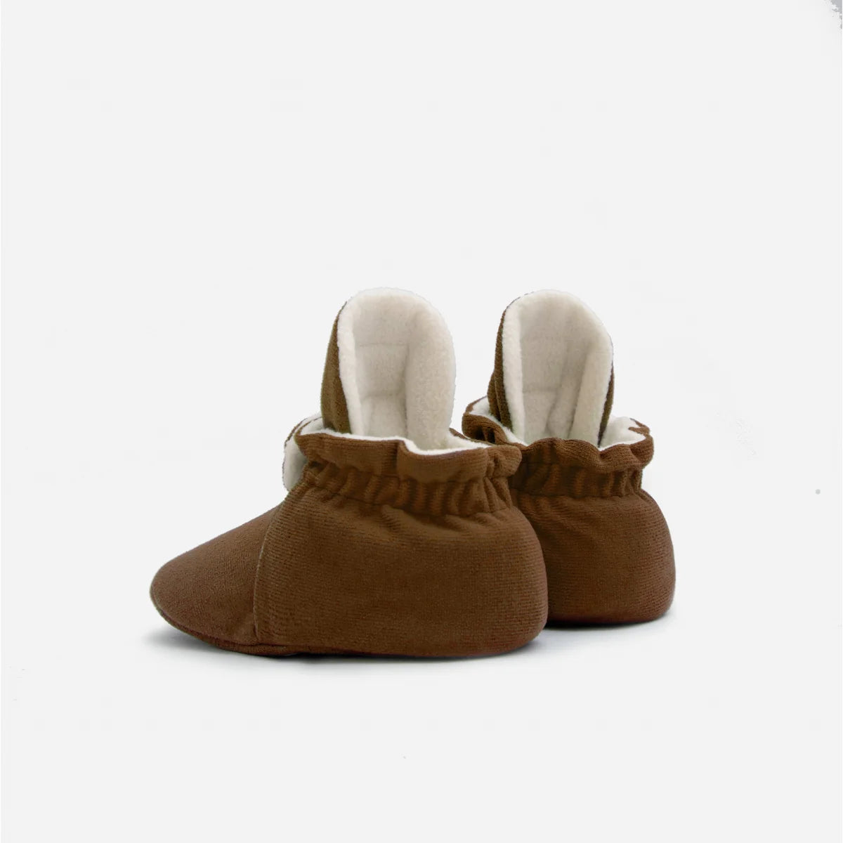 Kings & Rebels Booties Gamuza Gripper Cinnamon, Fleece-Futter im Inneren