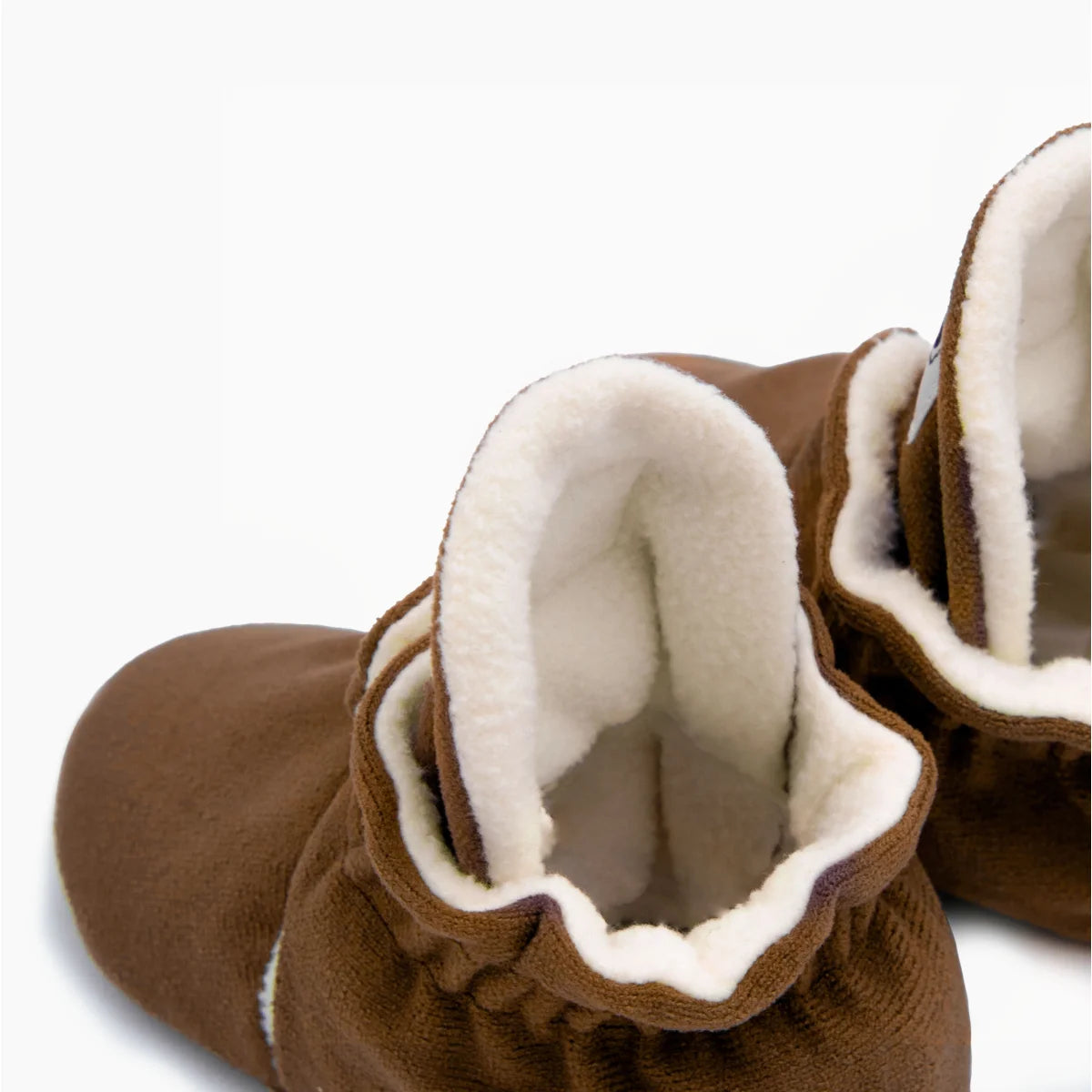 Kings & Rebels Booties Gamuza Gripper Cinnamon, Markenlabel auf der Zunge