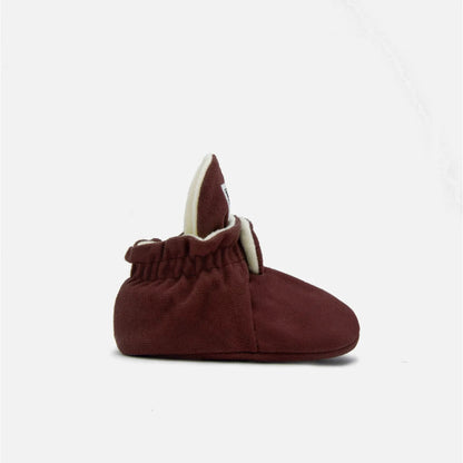 Kings & Rebels Booties Gamuza Gripper Cranberry, Druckknopfverschluss im Detail