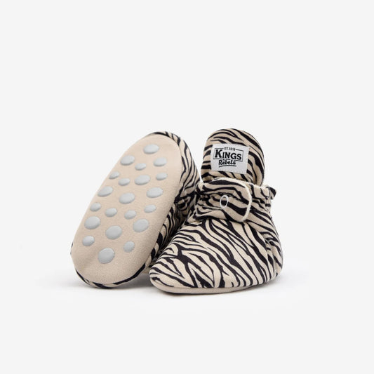 Kings & Rebels Booties Gamuza Gripper 12-24 Monate in Zebra