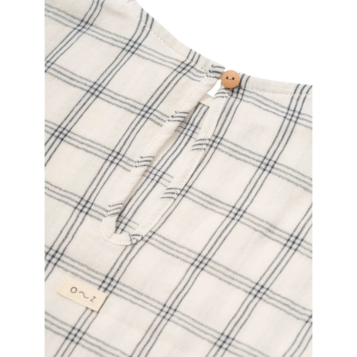 Weißes Karostoff mit Knopfverschluss für das Produkt Boxy T-shirt Navy Window Check