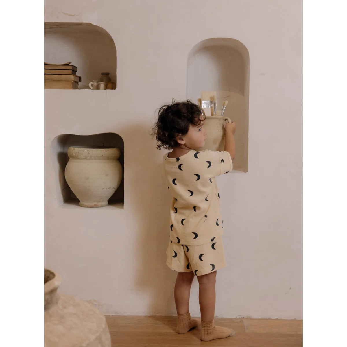 Kindermuster-Pyjama-Set mit Mondmotiven im Boxy T-Shirt Pebble Midnight Terry