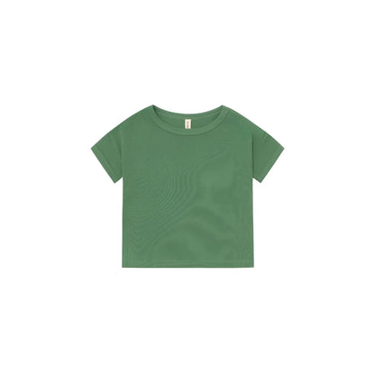 Boxy T-Shirt Seagrass aus weichem olivgrünem gerippten Baumwollstoff mit lockerem Kurzarm-Design