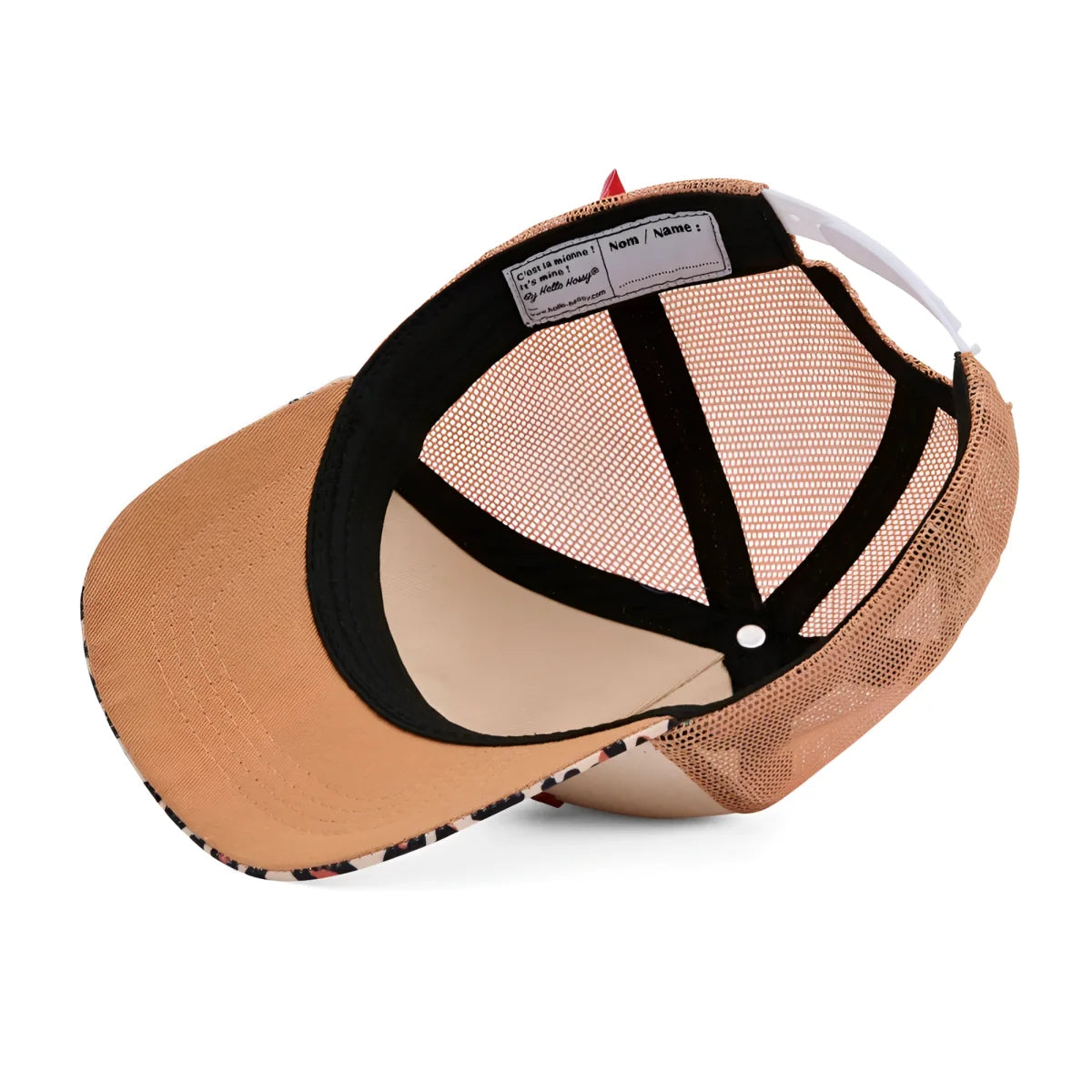 Tan trucker-cap mit mesh-rückseite schwarzem verstellbarem riemen und leopardmusterbesatz am schirm cap léopard 2