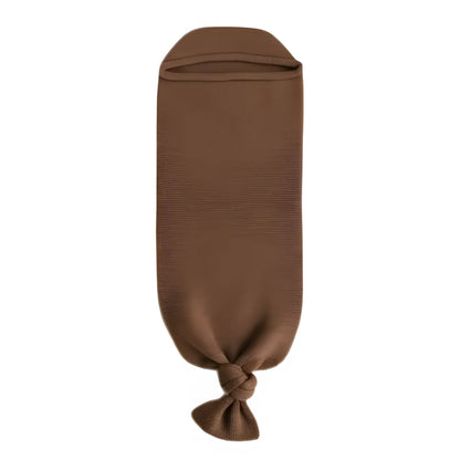 Hvid Cocoon Babydecke in Mocha aus Merinowolle