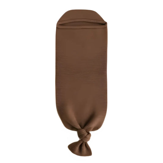 Hvid Cocoon Babydecke in Mocha aus Merinowolle