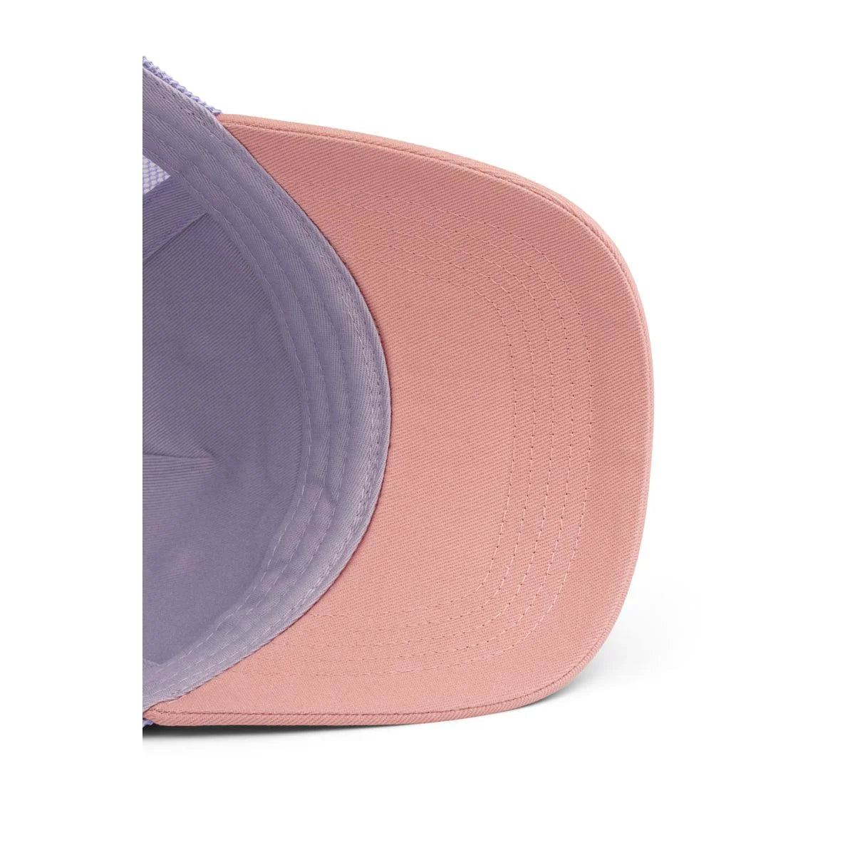 Ein weicher rosa und lavendelfarbener trucker-cap mit mesh-rückseite aus der mood mix kollektion namens della cap