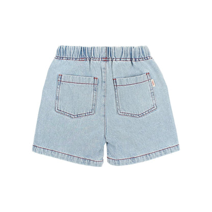 Denim Bermuda: Hellwasch-Jeansshorts mit elastischem Bund und roter Naht