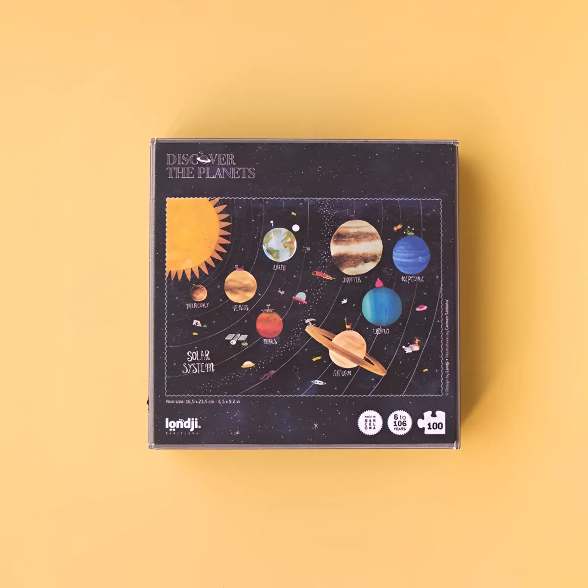 Puzzle box mit Illustration des Sonnensystems und Planeten im Discover the Planets Pocket Puzzle