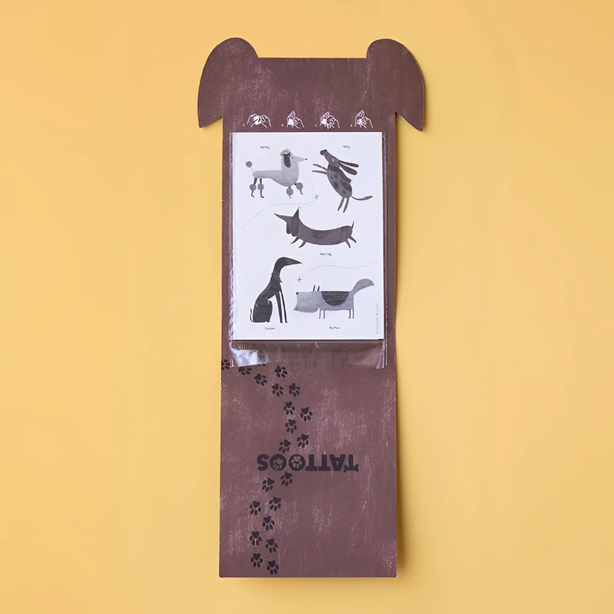 Braunes Hundepaket mit Hundetattoos für Spaß und Party, perfekt für Tierliebhaber