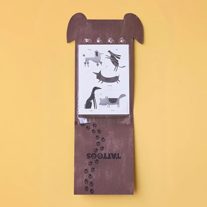 Braunes Hundepaket mit Hundetattoos für Spaß und Party, perfekt für Tierliebhaber