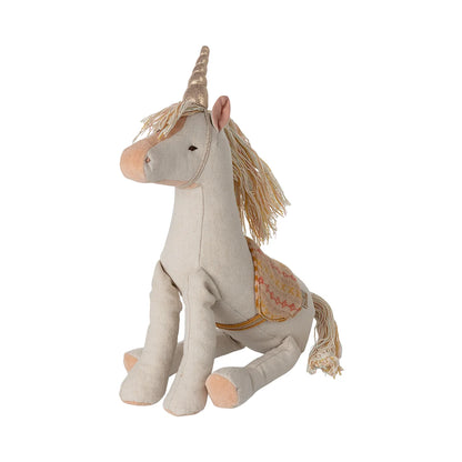 Maileg Einhorn, Mittel