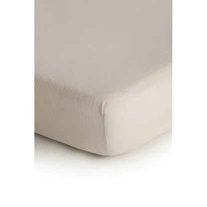 Beiges Fixleintuch mit elastischen Rändern für Matratzenabdeckung in Fog / Nebel