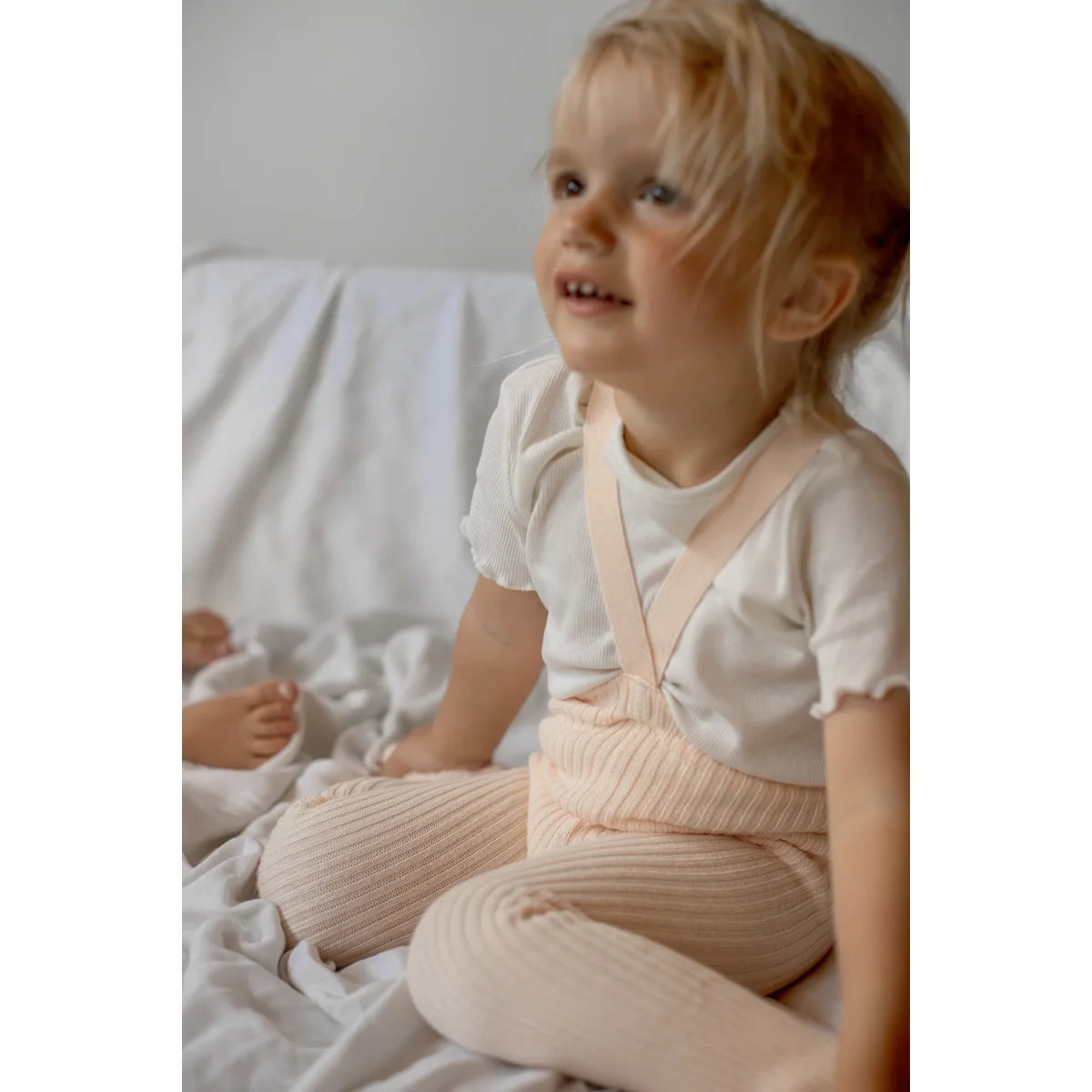 Hippy Footed Strumpfhose mit Träger | Silky Peach