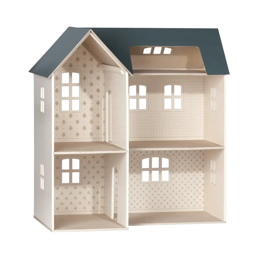 Holzpuppenhaus mit zwei Sektionen und grünem Dach von House of Miniature