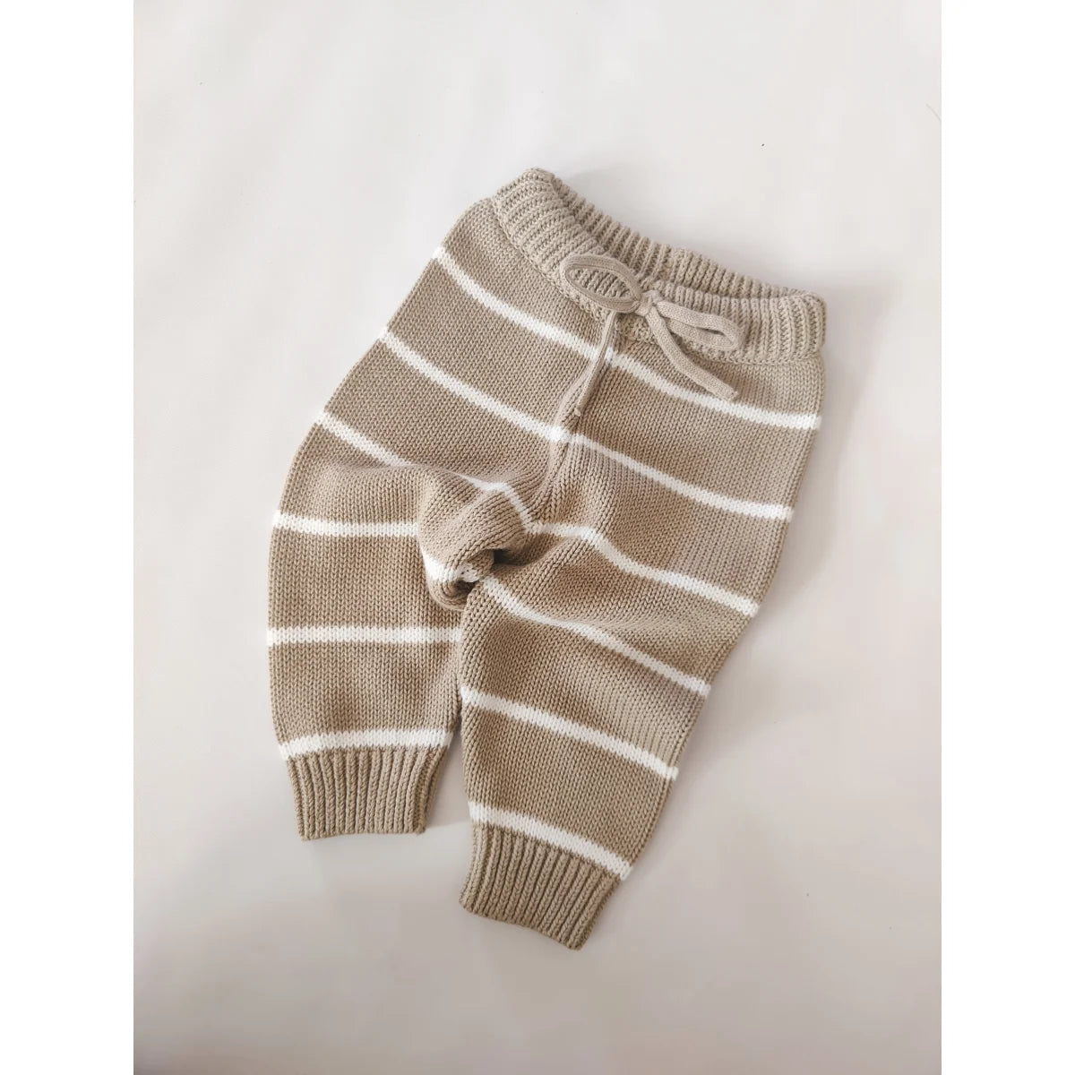 romi. Knit Pants Stripe in Sand