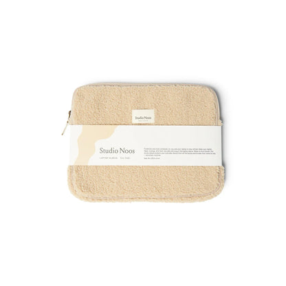 Beiger Laptop Sleeve 13 Zoll Teddy Ecru mit Reißverschluss für optimalen Schutz