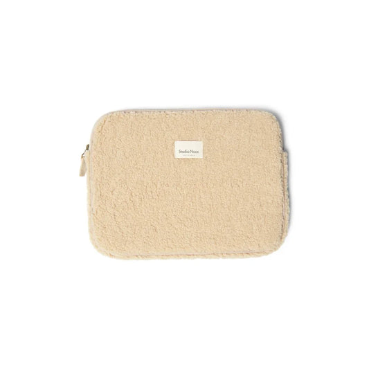 Beige flauschige Laptop-Hülle mit Reißverschluss im Teddy-Stil für 13 Zoll Geräte