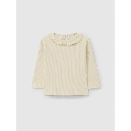 Off-White Rippenlangarmtop mit dekorativem gesäumtem Kragen in Nude oder Sand