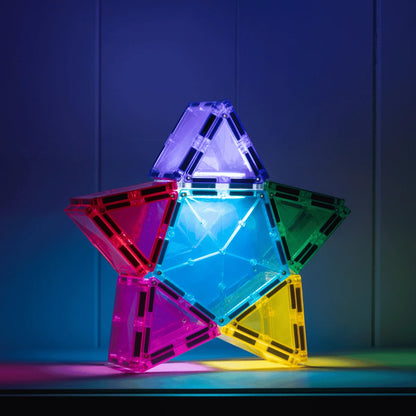 Leuchtendes, buntes magnetisches Baustein-Sternspielzeug im Magnetbausteine Light Star Pack