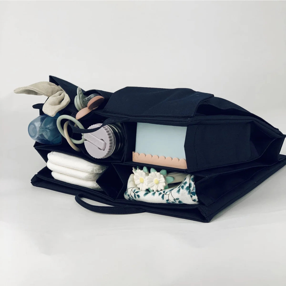 Offener schwarzer Windeltaschen-Organizer für die Mom Bag Organizer beige