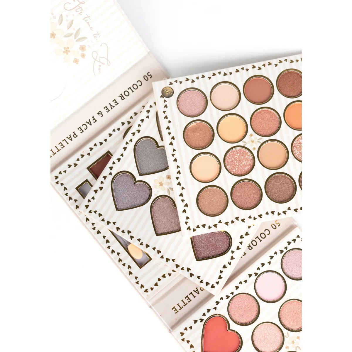 Weisse 50-farbige Augen- und Gesichtspalette Mon Chérie My First Make Up mit herzförmigen Ausschnitten