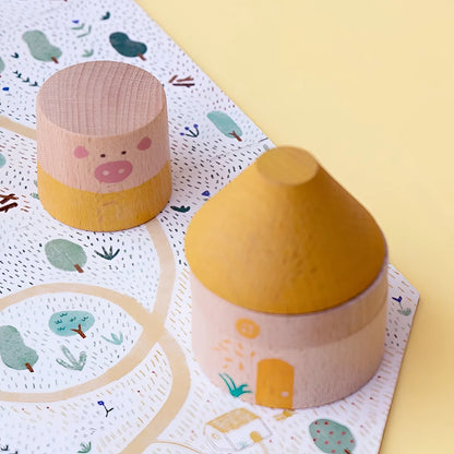 Holzschweine und Haus Spielset My Three Little Pigs mit bemalten Gesichtern