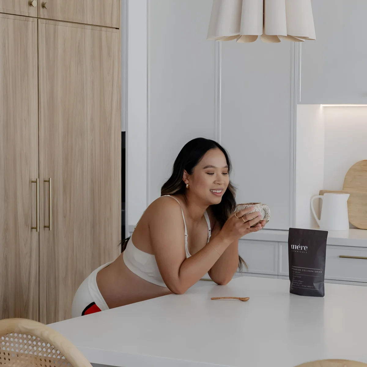 Dunkle Kaffeetüte für Postpartum Collagen Schokoladengetränk Auffüllbeutel 250g