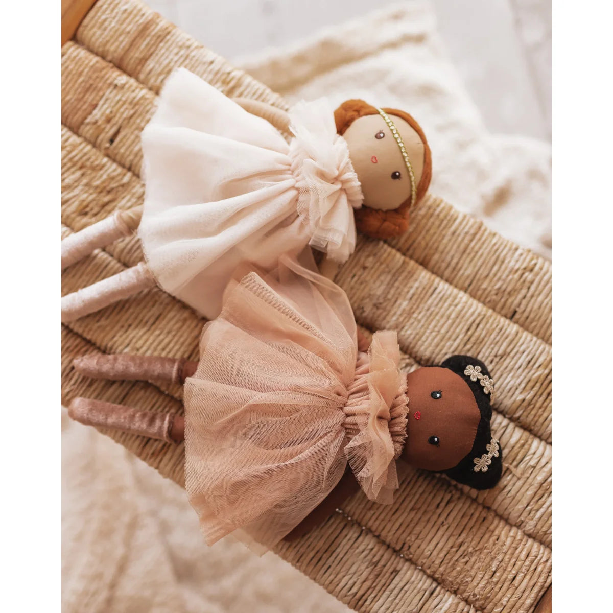 Zwei handgefertigte Puppen in Tülltagen, Puppe Dollies | Sugar Bee