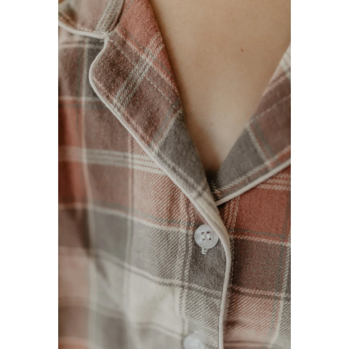 Plaid Flanellhemd für Kinder mit Knöpfen und Kragen in Rot Grün Checkmuster