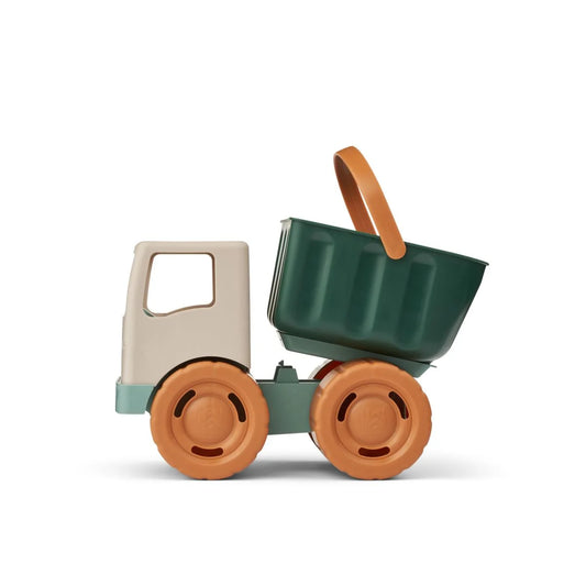 Spielzeug-Dumptruck mit Holzrädern und grünem Kippbehälter aus der Sand Truck Beck-Serie