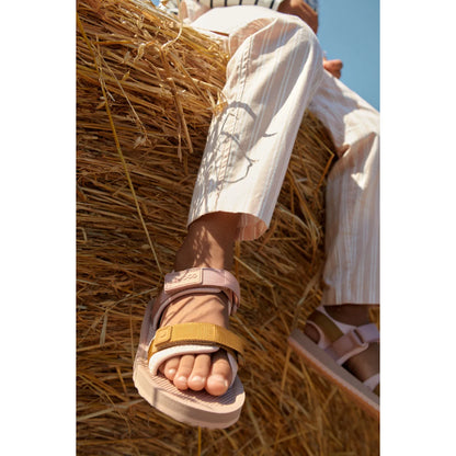 Pink und gelbe Plateau-Sandalen des Modells Sandalen Monty | Rose mix