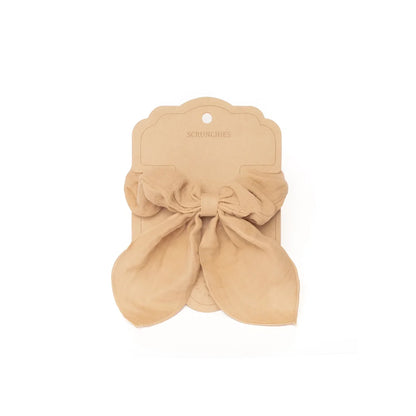 Beige Stoffhaarbogen mit gerafftem Material und zentralem Knoten für Scrunchies Taupe