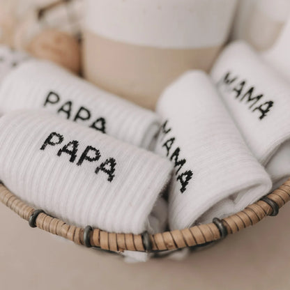 Weiße Socken Papa mit Mama-Handtuch-Embroidery aus nachhaltiger Baumwolle