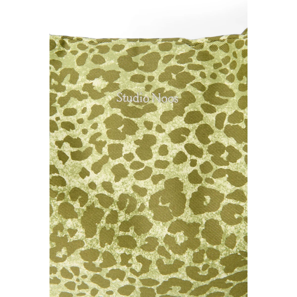 Olivgrüne Leopard-Baumwoll-Mom-Tasche mit Textur, Oeko-Tex Baumwolle