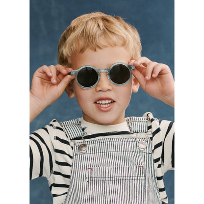 Kind recyceltes Polycarbonat, Whale Blue transparent Darla Sonnenbrille