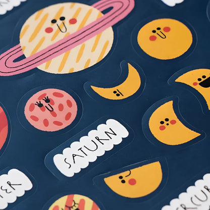 Bunte Cartoon-Illustration von Planeten und Himmelskörpern für Space Stickers