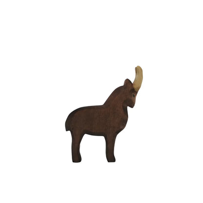 Dunkelbrauner Holzspielzeug Ibex mit hellbraunem Horn, Produkt Steinbock