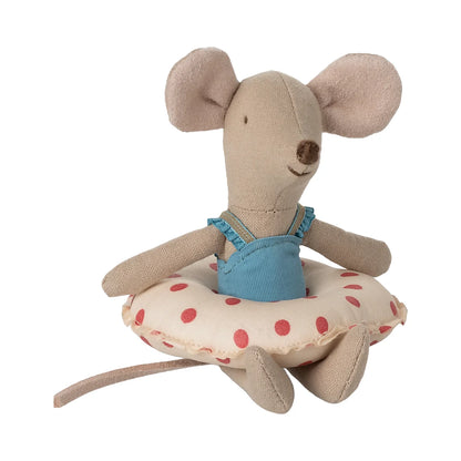 Stoffmaus-Spielzeug in Polka-dot-Schwimmring für Strandmaus Schwester in Cabin de Plage